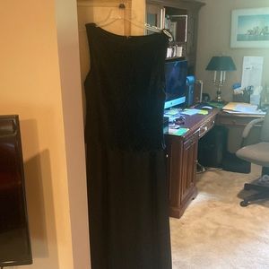 Patra long evening gown for a person 5’3”  size 12.  Worn perhaps 3 times max!